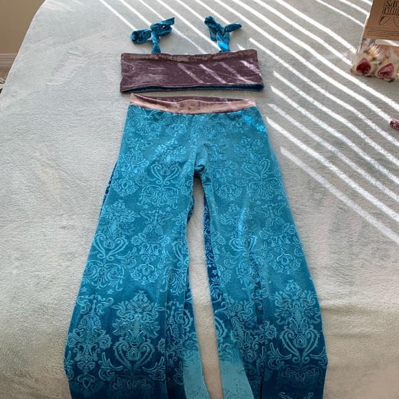 LUX MUSE TWO PIECE SET 💜 - Picture 3 of 8